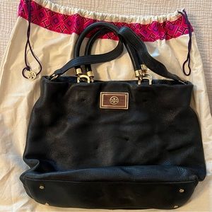 Tory Burch Black Leather Handbag